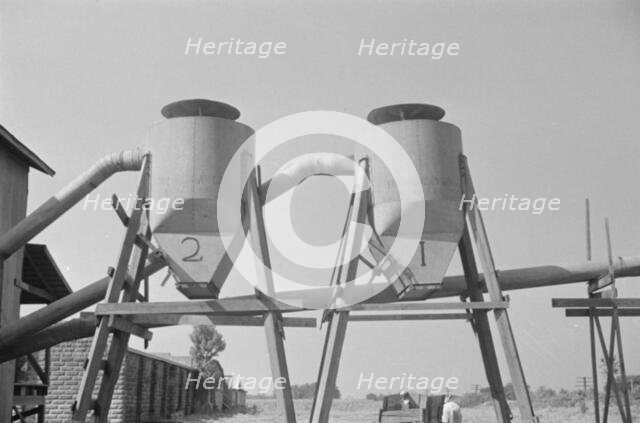 Cotton gin detail, Vicinity of Moundville, Alabama, 1936. Creator: Walker Evans.