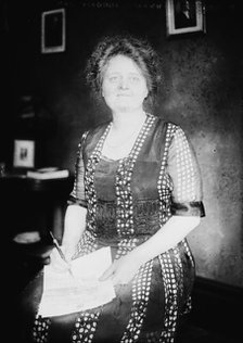 Mrs. Va. Pearson, between c1915 and c1920. Creator: Bain News Service.