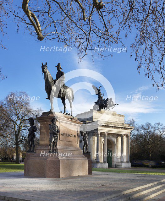 Statue of the Duke of Wellington and the Wellington Arch, London, c2015. Artist: James O Davies.