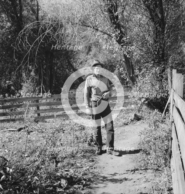 Possibly: Roy Carlock, member of Ola self-help sawmill co-op..., Gem County, Idaho, 1939. Creator: Dorothea Lange.