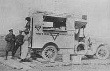 Army Motor Kitchen of Mrs. Hoare's [YMCA], 2 Oct 1918. Creator: Bain News Service.