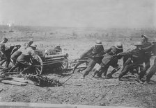 British & captured German Gun near Wytschaete, 10 Jun 1917. Creator: Bain News Service.