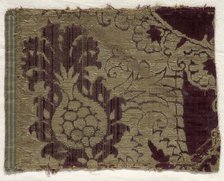 Velvet Fragment, 15th century. Creator: Unknown.