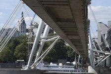 Hungerford Bridge, River Thames, London, England, UK, 3/9/10. Creator: Ethel Davies.