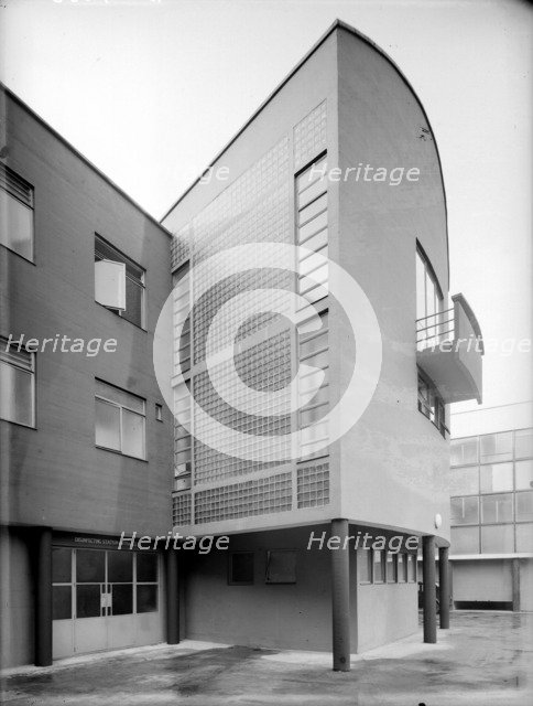 Finsbury Health Centre, Islington, London, c1939. Artist: Herbert Felton