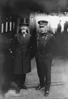 Earl Aberdeen & Gen. Wood, between c1915 and c1920. Creator: Bain News Service.