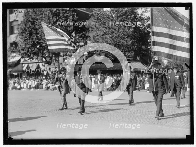 Parade On Pennsylvania Ave. Kan, between 1910 and 1921. Creator: Harris & Ewing.