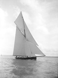 The gaff rigged cutter 'Bloodhound' sailing close-hauled, August 1911. Creator: Kirk & Sons of Cowes.