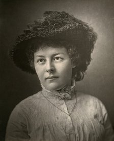 Adela Measor, Irish actress, 1882. Artist: London Stereoscopic & Photographic Co