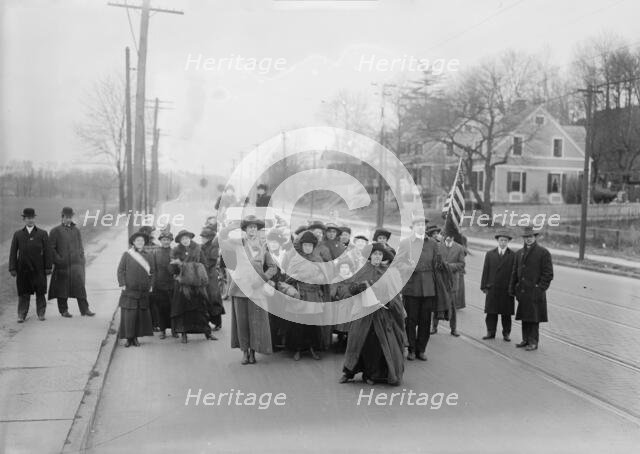 Rosalie Jones' Army [Suffragettes], between c1910 and c1915. Creator: Bain News Service.