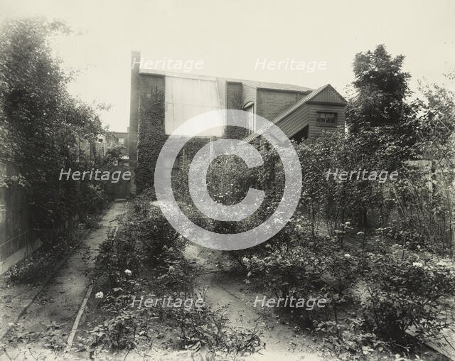 Frances Benjamin Johnston's house and photography studio, 1332 V. Street, NW, Washington, DC., 1898. Creator: Frances Benjamin Johnston.