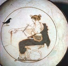 Apollo offering a libation to the raven, kylix, 5th century BC.