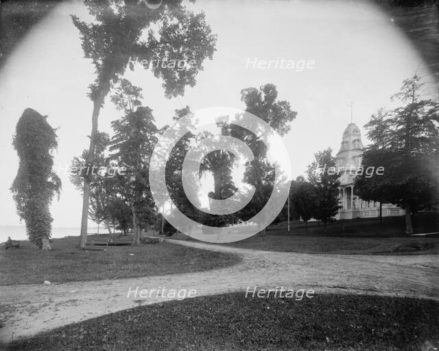 Athenaeum Hotel, Chatauqua (i.e., Chautauqua), ca 1898. Creator: Unknown.