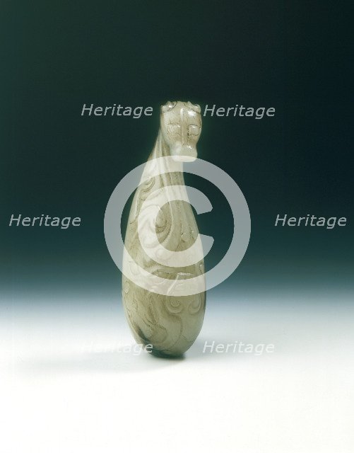 Jade phoenix-headed garment hook, early Six Dynasties period, China, 220-420. Artist: Unknown