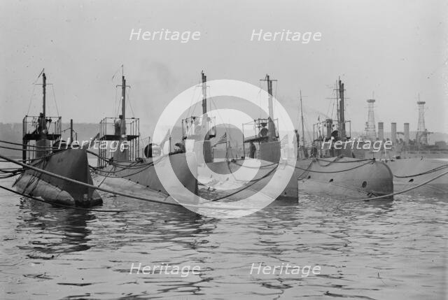 SALEM, GRAYLING, TARPON, OCTOPUS, BONITA, and NEBRASKA, 1911. Creator: Bain News Service.
