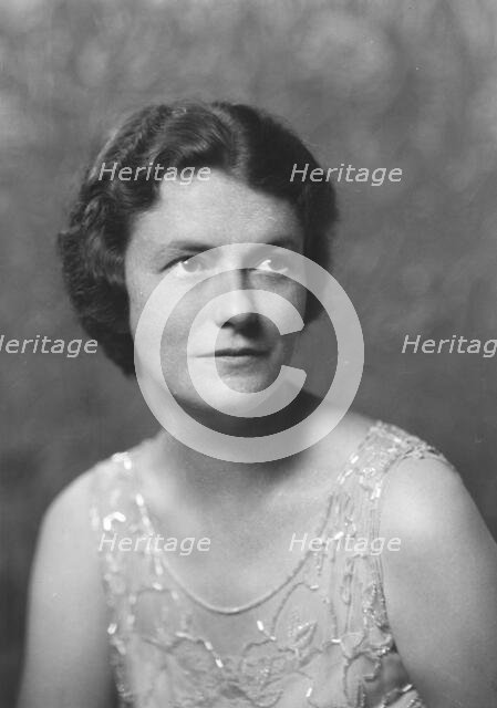Mrs. Stuart Benson, portrait photograph Creator: Arnold Genthe.