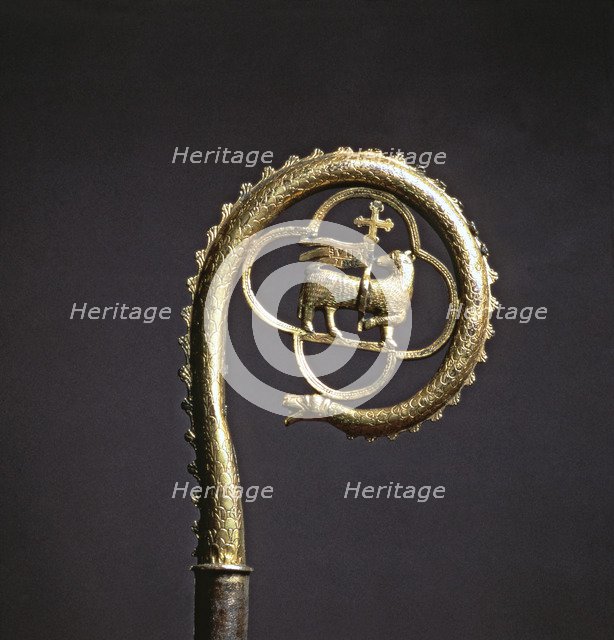 Staff of gilded copper, work in pit, chiselling and at burin, from the Benedictine abbey of Sant …