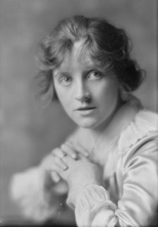 Collinge, Patricia, Miss, portrait photograph, 1915 Jan. 11. Creator: Arnold Genthe.