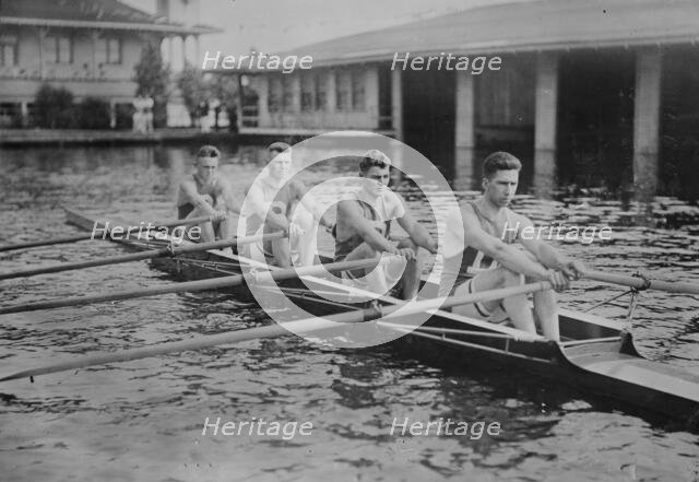 Duluth Boat Club Senior Quad, between c1915 and c1920. Creator: Bain News Service.