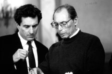 Irvin Winkler (1931- ) Film maker with Robert De Niro (1943- ), 1991. Artist: Unknown