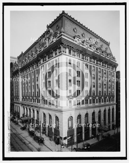 Sinton Hotel, Cincinnati, Ohio, between 1900 and 1910. Creator: Unknown.
