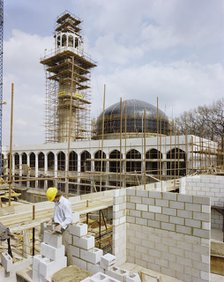 London Central Mosque and The Islamic Cultural Centre, Park Road, Regent's Park, GLA, 05/05/1976. Creator: John Laing plc.