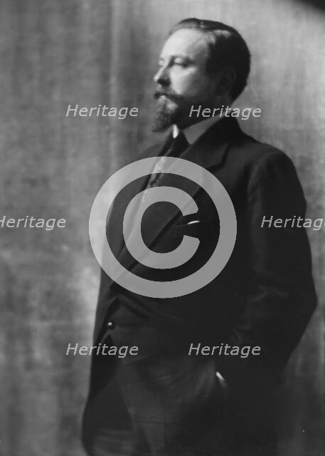 Hesbouin, Gustav, Mr., portrait photograph, 1914 Nov. 2. Creator: Arnold Genthe.