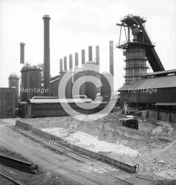 Sloss-Sheffield Steel and Iron Company, Birmingham, Alabama, 1936. Creator: Dorothea Lange.
