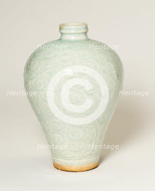 Bottle Vase (Meiping) with Stylized Spirals, Song dynasty (960-1279), 12th/13th century. Creator: Unknown.