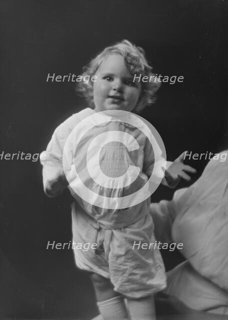Child of Mrs. W.C. Mitchell, portrait photograph, 1919 May 5. Creator: Arnold Genthe.