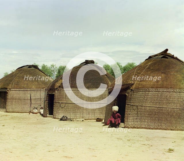 Tekin yurts, Bairam-Ali area, Turkmenistan, between 1905 and 1915. Creator: Sergey Mikhaylovich Prokudin-Gorsky.