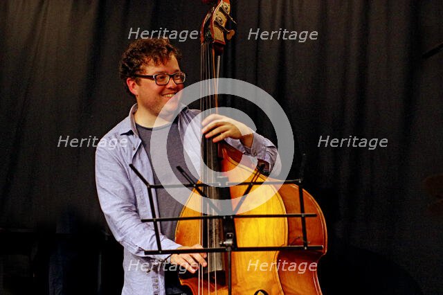 Conor Chaplin, Ari Hoenig Trio, Verdict Jazz Club, Brghton, East Sussex, 6th Oct. 2021. Creator: Brian O'Connor.