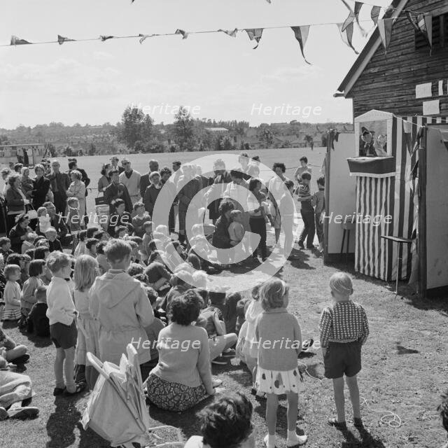 Laing Sports Ground, Rowley Lane, Elstree, Barnet, London, 26/06/1965. Creator: John Laing plc.