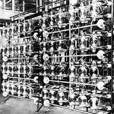 Transmitting valves at Marconi Station in Carnarvon, Gwynedd, 1926. Artist: Unknown