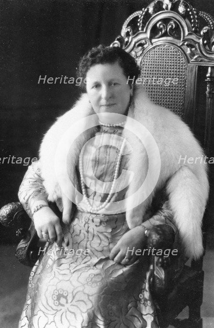 Violet (nee Taylor), wife of John Mackintosh the 'Toffee King', 1919. Artist: Unknown