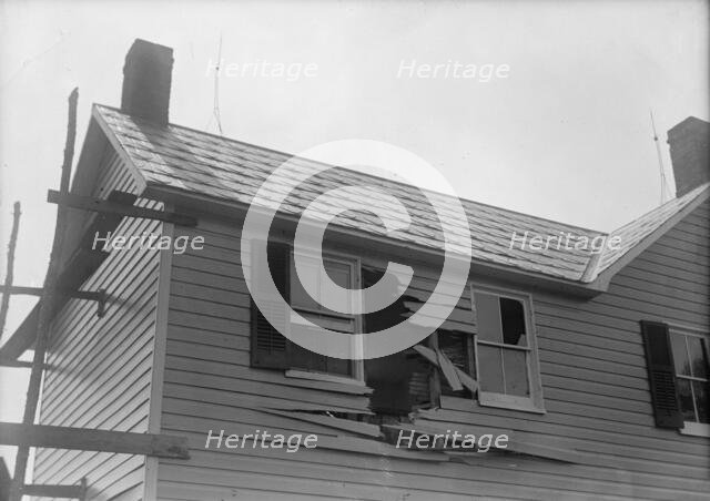 Indian Head, Md. Navy Proving Ground - Residence of George Swann..., 1916. Creator: Harris & Ewing.