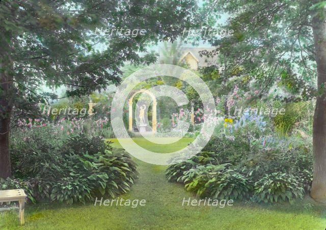 "Westlawn," Edward Tiffany Dyer house, Great Plains Road, Southampton, New York, 1914. Creator: Frances Benjamin Johnston.