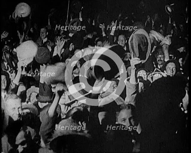 Crowds Cheering in Trafalgar Square, London, 1922. Creator: British Pathe Ltd.