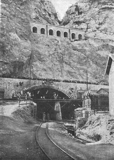 'Marseille en Fete; L'entrée Sud du tunnel de Rove : au-dessus, un viaduc de la ligne..., c1916. Creator: Unknown.