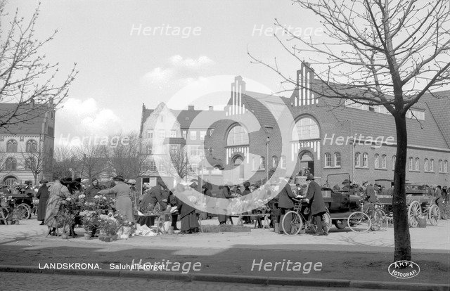 Trade outside the market hall, Landskrona, Sweden, 1925. Artist: Unknown