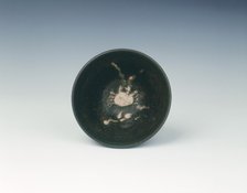 Bowl with white crab design, Muromachi period, Japan, 15th-16th century. Artist: Unknown