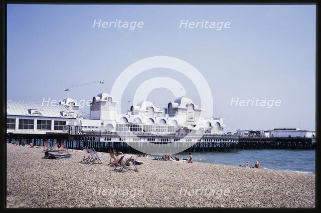 South Parade Pier, South Parade, Southsea, City of Portsmouth, 1984. Creator: Dorothy Chapman.
