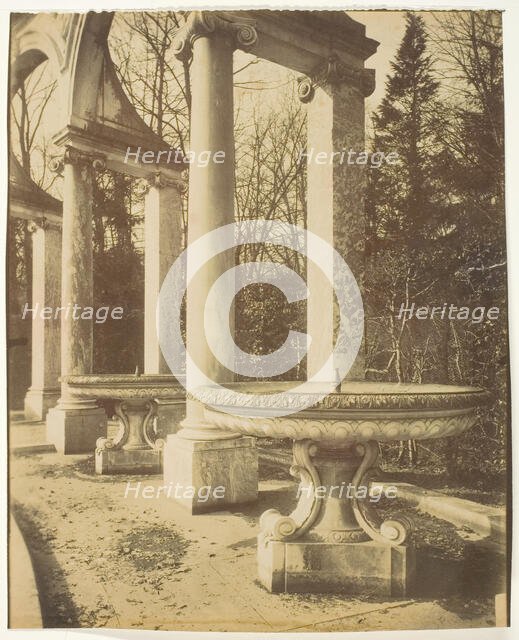 Parc de Versaille bosquet de la Colonnade, 1905. Creator: Eugene Atget.