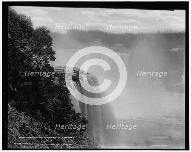 Terrapin Pt. Point, and the Horseshoe Falls, Niagara, c.between 1905 and 1915. Creator: Unknown.