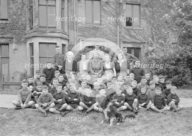 Group portrait, c1935.  Creator: Kirk & Sons of Cowes.