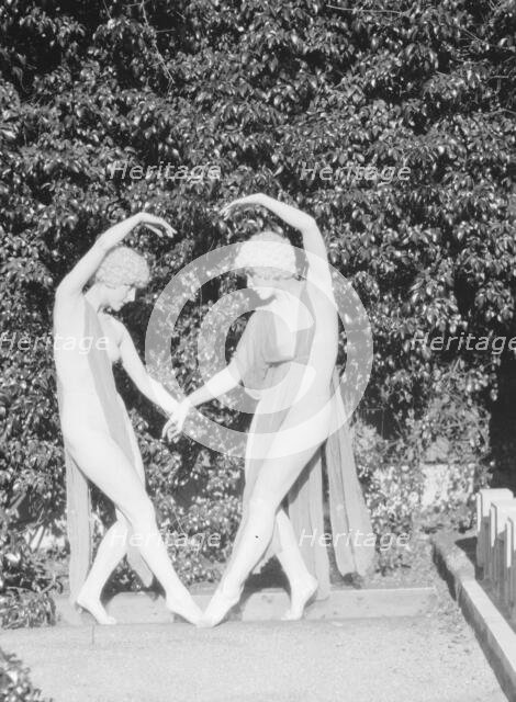 Marion Morgan dancers, between 1914 and 1927. Creator: Arnold Genthe.