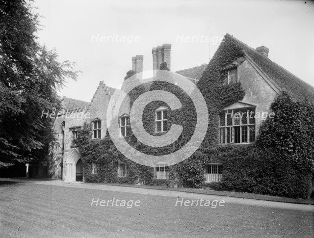 Bisham Abbey, Bisham, Berkshire, 1885. Artist: Henry Taunt