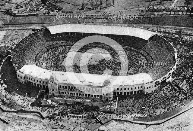 The first Cup Final at Wembley Stadium, London, 1923, (1926-1927). Artist: Unknown
