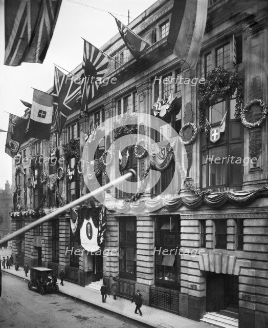 Peace decorations, City of London, January 1919.  Artist: Adolph Augustus Boucher.