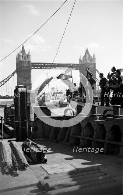 Ship's crew, Tower Pier, London, c1945-c1965. Artist: SW Rawlings